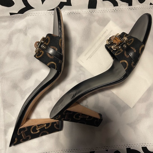 These are stunning AUTHENTIC Gucci Slides that you would love…..!! - Picture 9 of 11